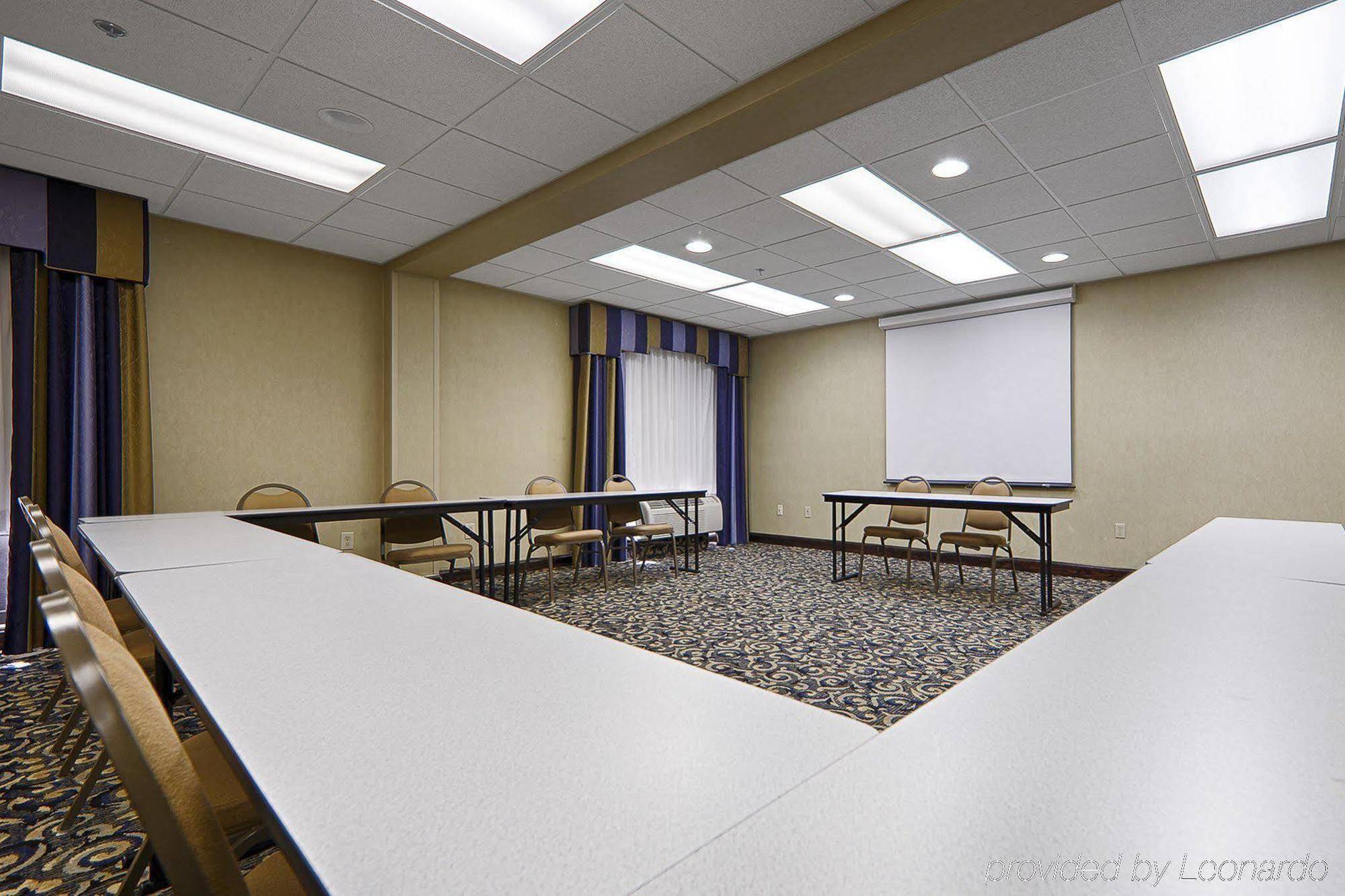 Park Inn By Radisson Albany Buitenkant foto